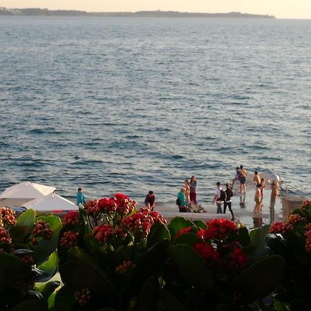 Allure Apartments Piran Eksteriør bilde