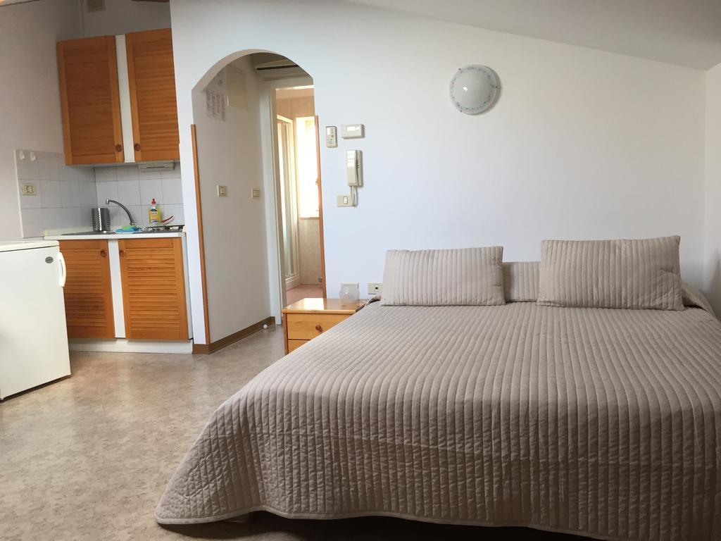 Allure Apartments Piran Eksteriør bilde