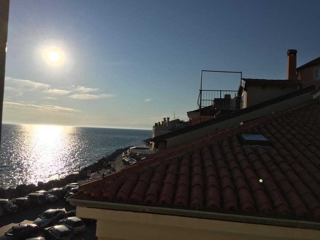 Allure Apartments Piran Eksteriør bilde
