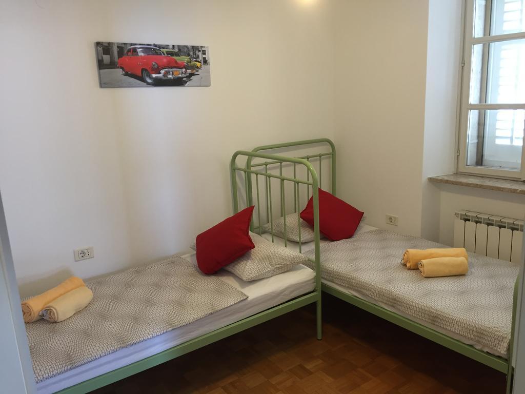 Allure Apartments Piran Eksteriør bilde