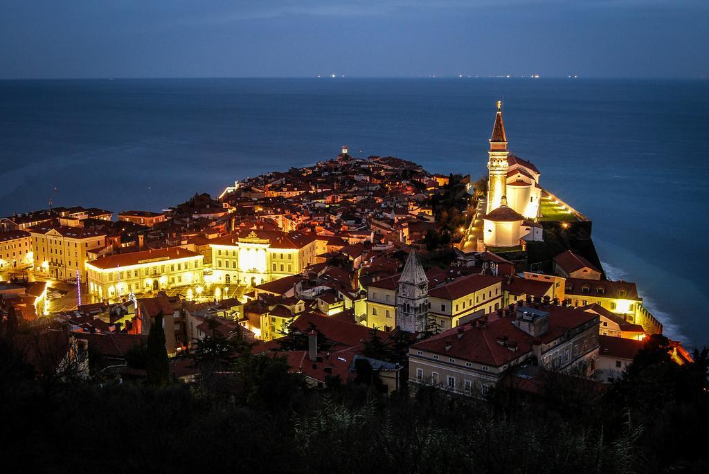 Allure Apartments Piran Eksteriør bilde