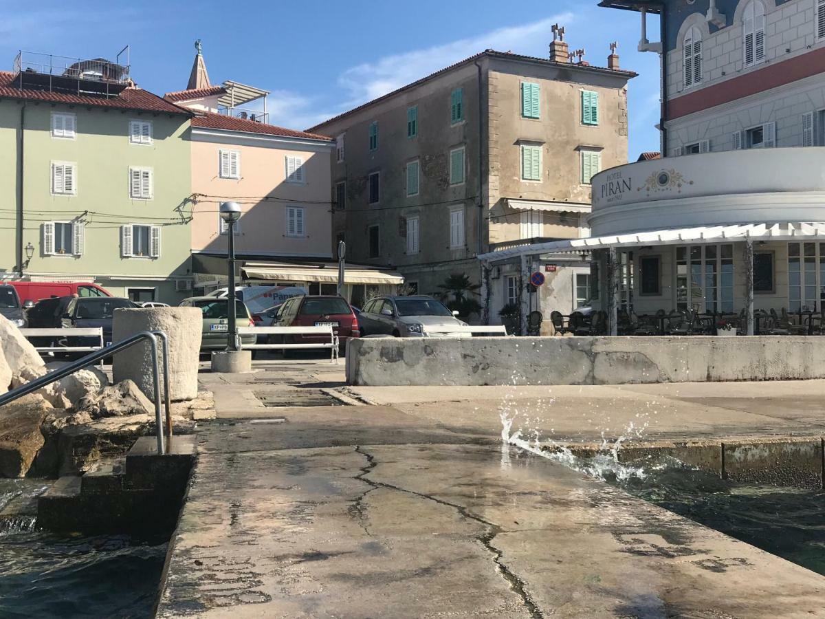 Allure Apartments Piran Eksteriør bilde