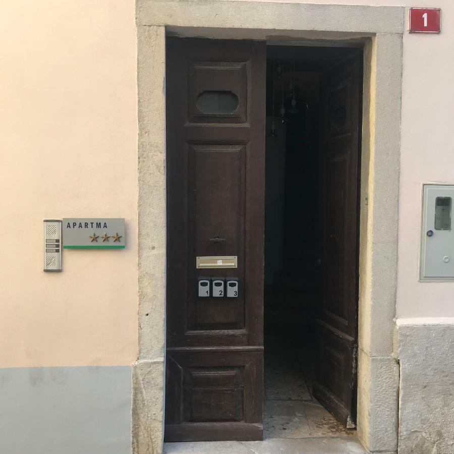 Allure Apartments Piran Eksteriør bilde